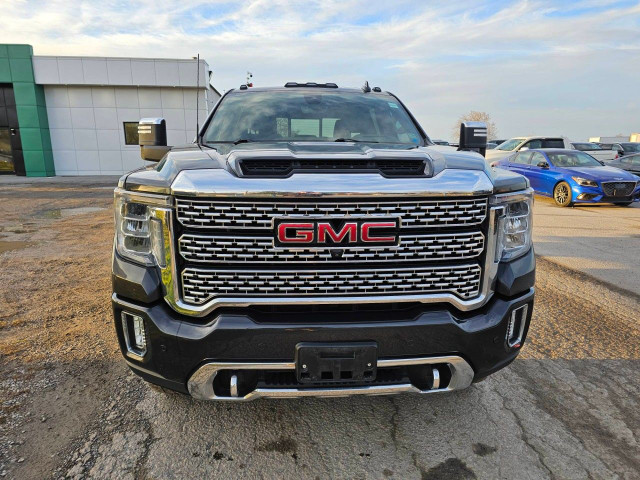 2020 GMC Sierra 2500HD in Cars & Trucks in Ottawa - Image 3