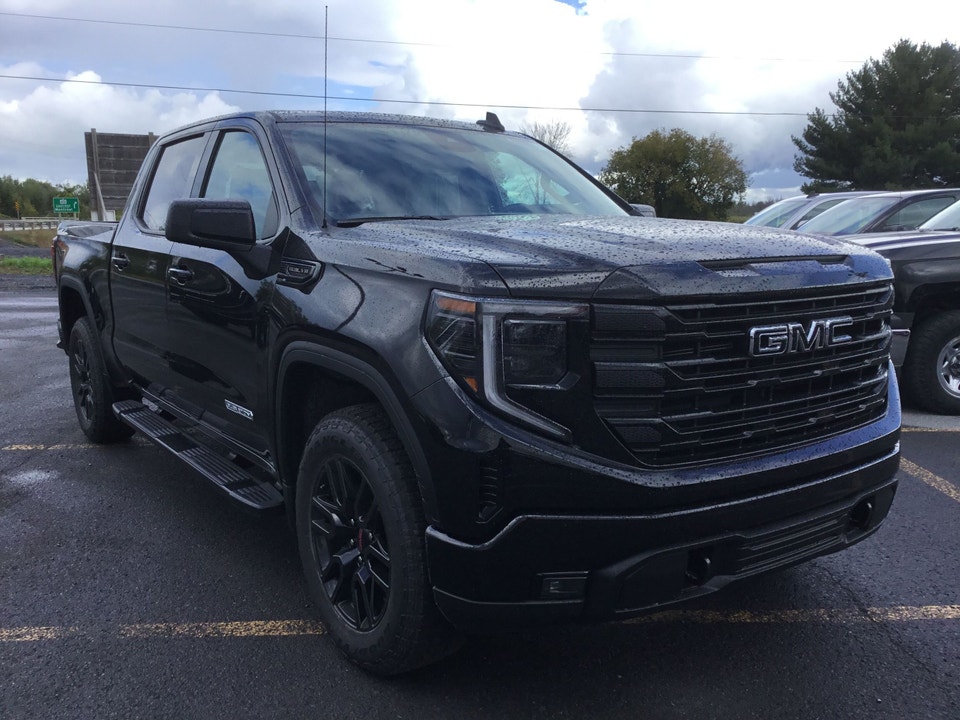 2022 GMC Sierra 1500 Elevation