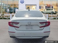 This Honda Accord Sedan delivers a Intercooled Turbo Regular Unleaded I-4 2.0 L/122 engine powering... (image 3)