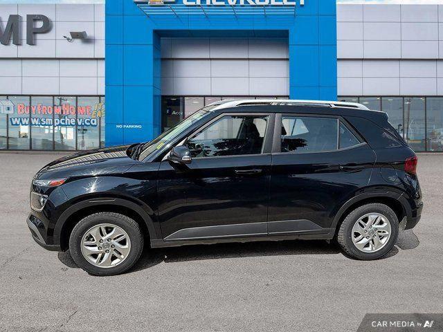 2022 Hyundai Venue Preferred | Heated Seats | Rem Start | Blind in Cars & Trucks in Saskatoon - Image 2