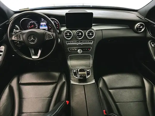 2016 Mercedes-Benz C-Class C 300 4matic Toit pano Cuir Camera Cr in Cars & Trucks in Laval / North Shore - Image 19