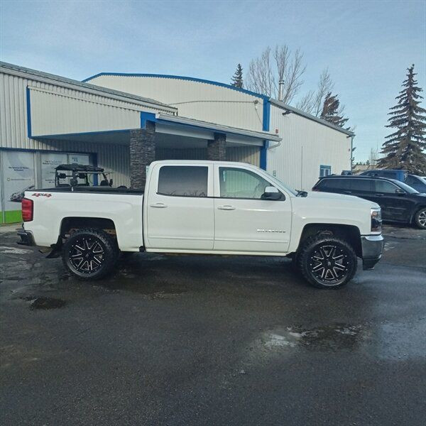 2018 Chevrolet Silverado 1500 LT in Cars & Trucks in St. Albert - Image 3