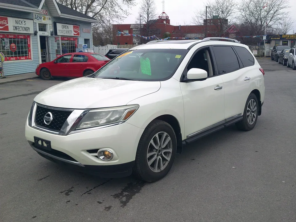 2015 Nissan Pathfinder ***Fully Loaded***