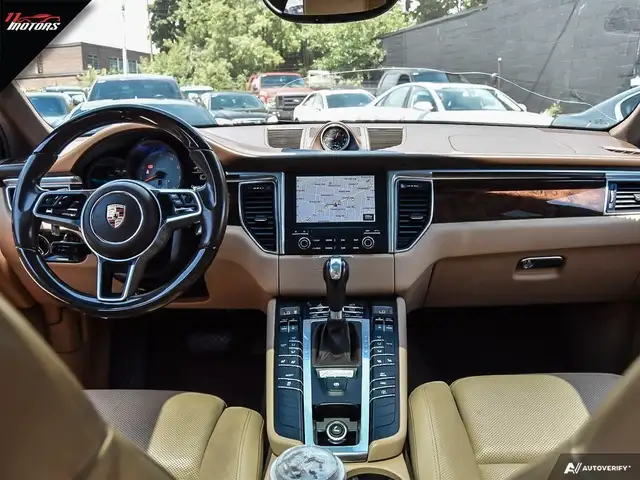 2017 Porsche Macan S AWD Panoramic Sunroof/Navigation/Rear Camer dans Autos et camions dans Ville de Toronto - Image 25