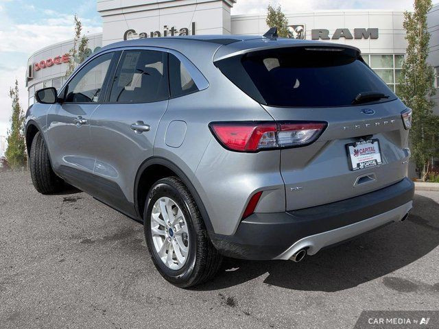 2021 Ford Escape SE | Heated Seats | Apple CarPlay in Cars & Trucks in Edmonton - Image 4