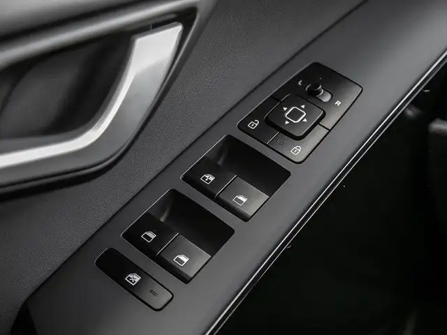 2025 Kia Niro EV Wind in Cars & Trucks in Oakville / Halton Region - Image 17