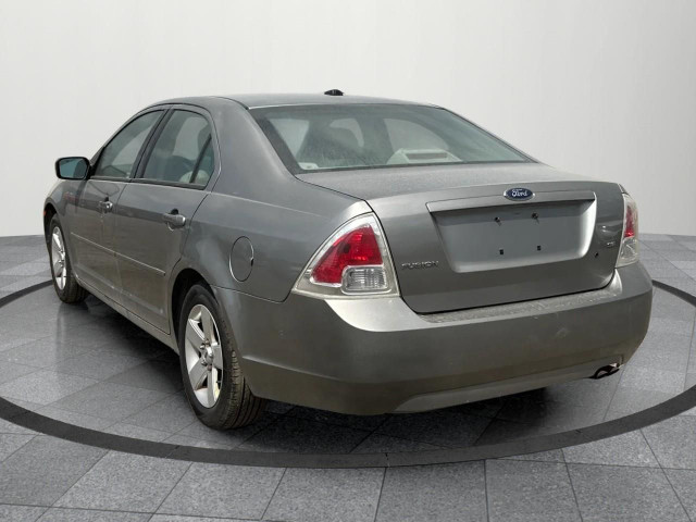 2009 Ford Fusion SE Under $3,000|| SE|| Great Starter Car!! in Cars & Trucks in Mississauga / Peel Region - Image 3