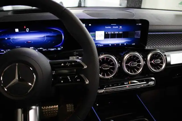 2024 Mercedes-Benz EQB EQB 250+ SUV in Cars & Trucks in Edmonton - Image 21