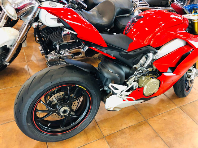 2019 DUCATI PANIGALE V4 S: $177 BW! in Sport Bikes in Vancouver - Image 3