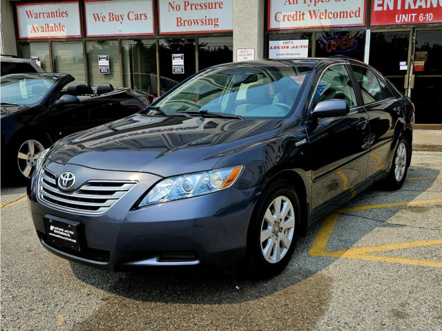 2007 Toyota Camry Hybrid One Owner/Very Low KMs/Hybrid in Cars & Trucks in City of Toronto - Image 4