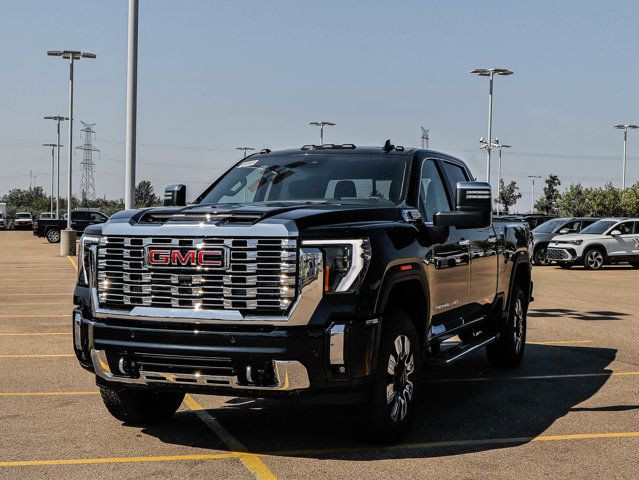 2025 GMC Sierra 3500HD Denali in Cars & Trucks in Strathcona County - Image 4