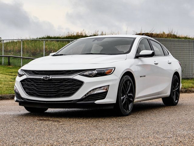 2024 Chevrolet Malibu LT in Cars & Trucks in Strathcona County - Image 4