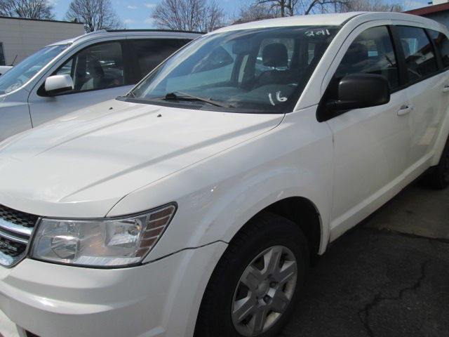 2015 Dodge Suv Sx in Cars & Trucks in City of Montréal - Image 2