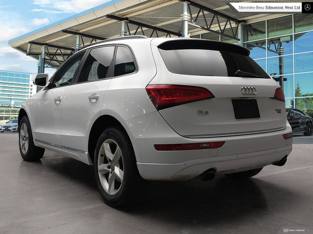 2015 Audi Q5 2.0T Komfort quattro 8sp Tiptronic - Black Perforat in Cars & Trucks in Edmonton - Image 4