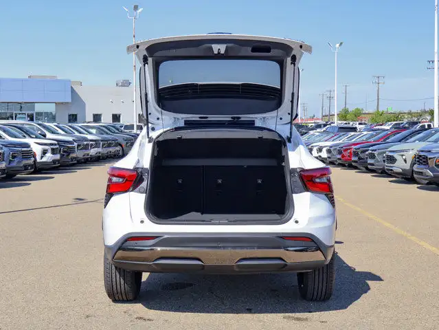 2025 Chevrolet Trax ACTIV in Cars & Trucks in Edmonton - Image 15