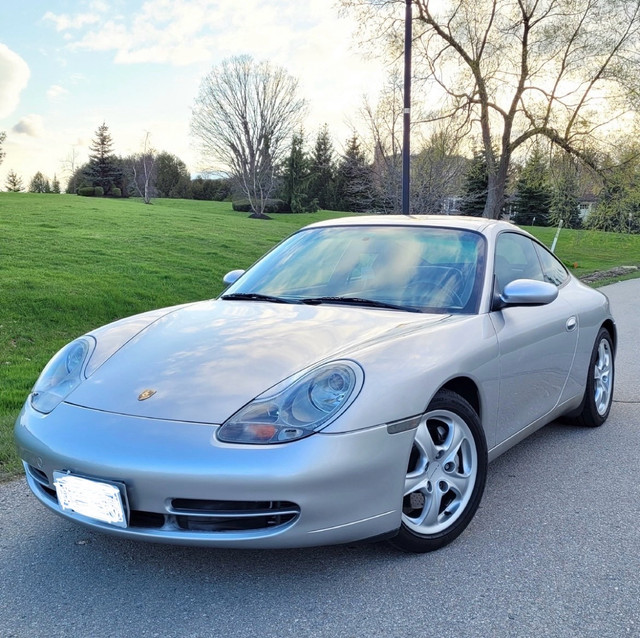 2001 Porsche 911 Basic in Cars & Trucks in City of Montréal - Image 3