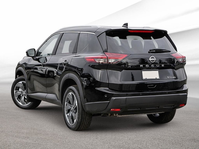 2025 Nissan Rogue SV MOONROOF in Cars & Trucks in Oshawa / Durham Region - Image 4