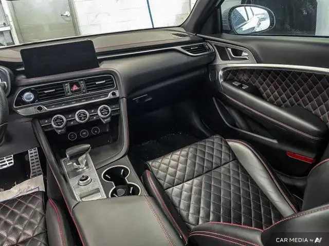 2022 Genesis G70 3.3T Sport in Cars & Trucks in Cambridge - Image 19