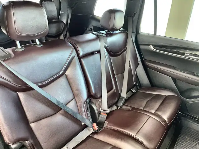 2021 Cadillac XT6 Premium Luxury AWD Local Trade, Leather, Navig in Cars & Trucks in Regina - Image 32