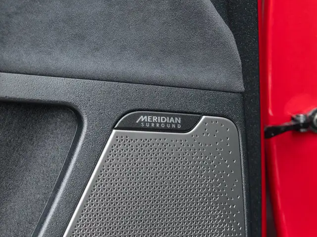 2023 Kia EV6 GT | Suede Seats | Heads Up Display in Cars & Trucks in Guelph - Image 12