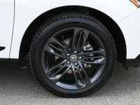 **MARKET VALUE PRICING**, AWD, 16 Speakers, 4-Wheel Disc Brakes, 4G LTE Wi-Fi Hotspot, ABS brakes, A... (image 8)