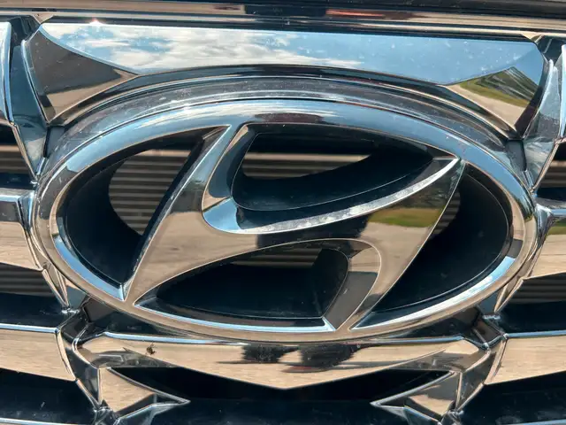 2022 Hyundai Tucson Preferred w/Trend Package LOW KMS| ONE OW... in Cars & Trucks in Markham / York Region - Image 32