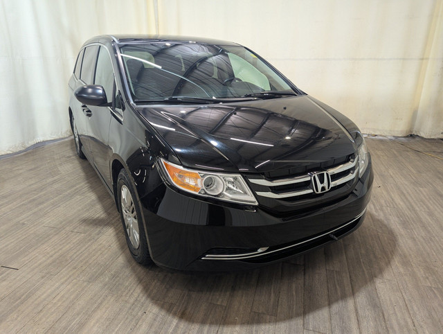 2016 Honda Odyssey LX Bluetooth | Rear View Camera | Power Fr... in Cars & Trucks in Calgary