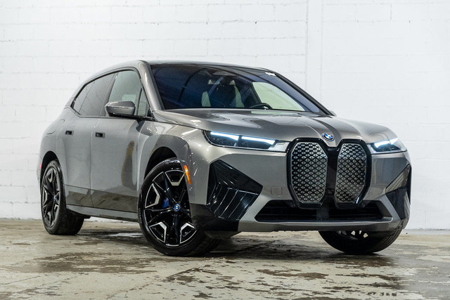 2023 BMW iX xDrive50 100% électrique | Éco-performante | Toit in Cars & Trucks in City of Montréal
