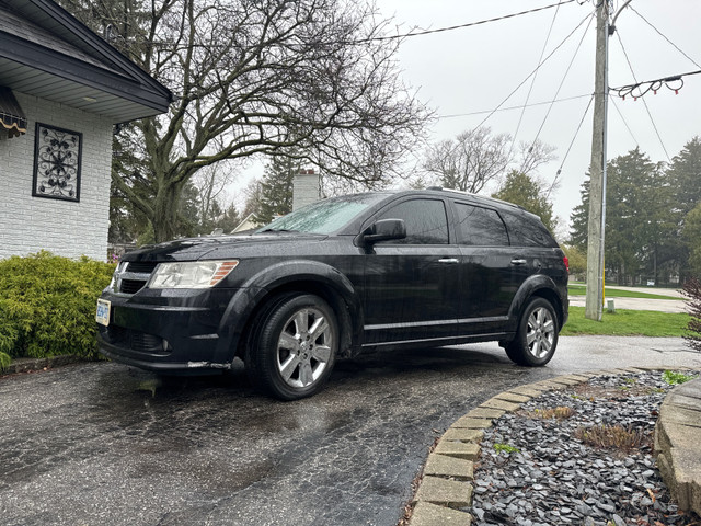 2010 Dodge Journey SXT in Cars & Trucks in Windsor Region - Image 2