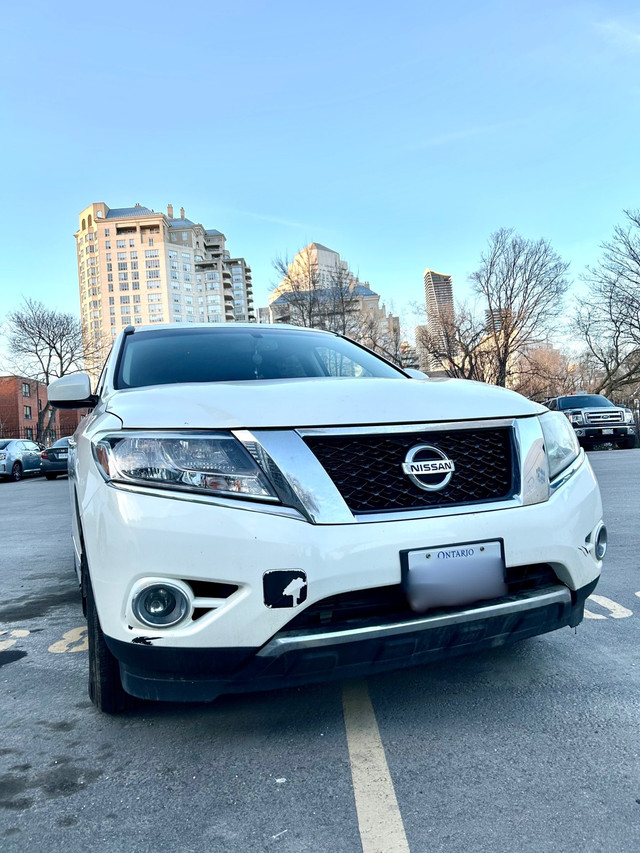 2014 Nissan Pathfinder SL in Cars & Trucks in City of Toronto - Image 4