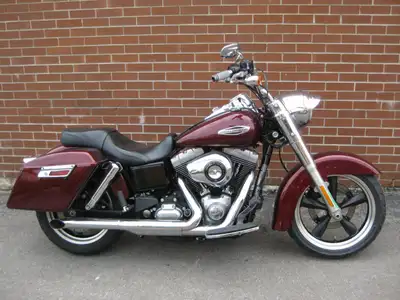 Welcome New Riders! Financing Options Available! This FLD 103 has 10,088 miles or only 16,235 kms. E...