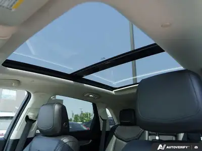 2018 Cadillac XT5 Luxury AWD, View more