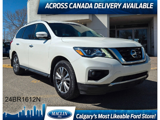  2018 Nissan Pathfinder SV 4WD | HEATED SEATS | NAVIGATION in Cars & Trucks in Calgary
