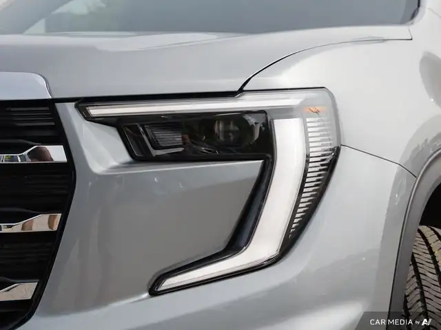 2025 GMC Acadia Elevation dans Autos et camions dans London - Image 11