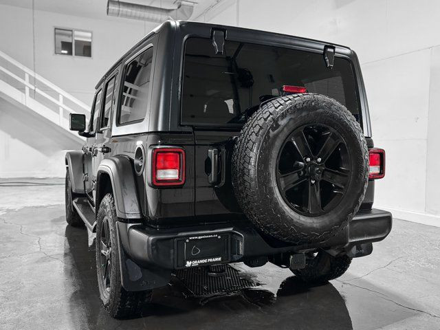 2022 Jeep Wrangler Unlimited | One Owner | 6-SPD Manual in Cars & Trucks in Grande Prairie - Image 4