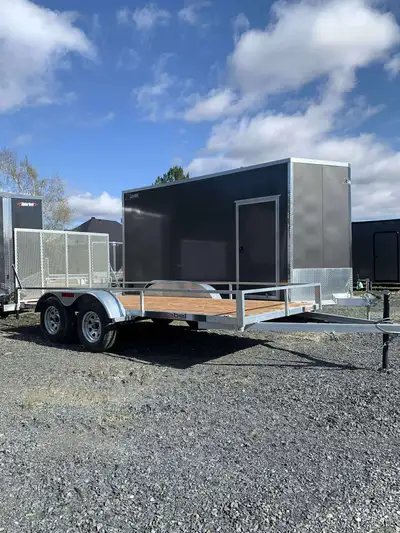 sell cargo trailer enclosed trailer remorque trailer fermé no- galvanize + also some utility galvani...
