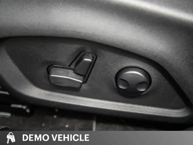 2024 Jeep Compass Altitude | 2.0L Turbo | Driver Assist Group in Cars & Trucks in Tricities/Pitt/Maple - Image 28