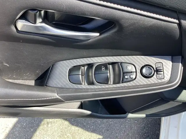 2023 Nissan Sentra SV dans Autos et camions dans Région d’Oakville/Halton - Image 14