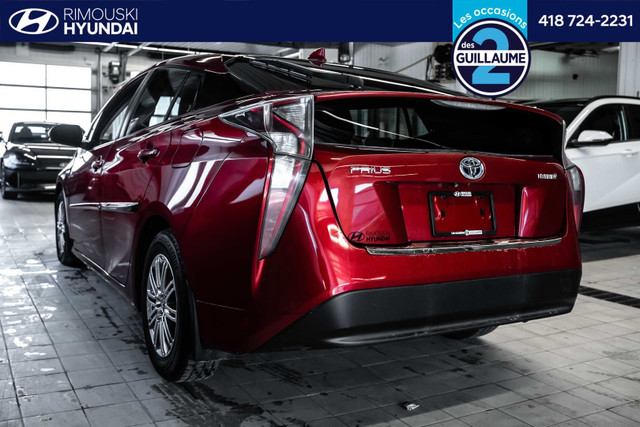 Toyota Prius Base 5dr HB 2017 in Cars & Trucks in Rimouski / Bas-St-Laurent - Image 3