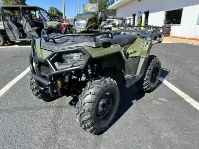 Engine Type: Single-Cylinder Displacement: 34.6 cu. in. (567 cc) Bore x Stroke: Bore: 3.9 in. (99 mm...