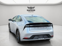 2023 Toyota Prius Prime SE Plug-In Hybrid No Accident Clean Carfax takes eco-driving to new heights... (image 4)