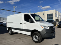 Alexander The Great Inc. Auto Sales 2695 Durante Way Milton, ON, L9T 5J1 Phone: 416-839-1558 2022 Me... (image 1)