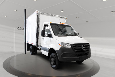 2023 Mercedes-Benz SPRINTER 3500XD AWD 144 Wheelbase