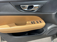 Double L Motors Ltd. FOR SALE: 2019 Volvo V60 Cross Country Wagon AWD Adventure Awaits!! Ready for a... (image 7)