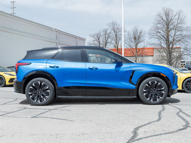 2025 Chevrolet Blazer EV RS AWD- Panoramic Sunroof in Cars & Trucks in Markham / York Region - Image 3