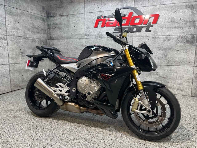 2015 BMW S1000R *IMPECCABLE* in Sport Touring in Laval / North Shore - Image 2