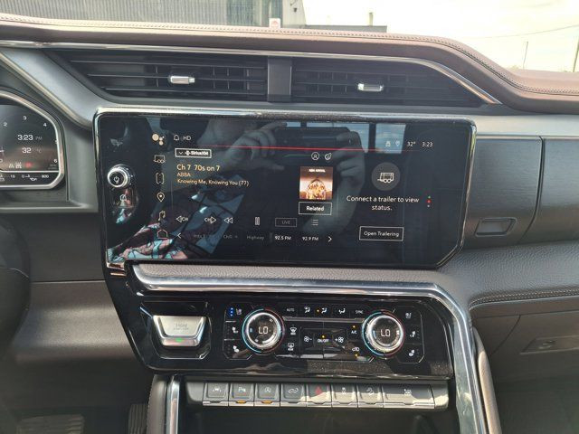 2023 GMC Sierra 1500 Denali Crew 4X4 | 5.3L | Reserve | HUD in Cars & Trucks in Guelph - Image 4