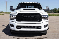 GVWR: 6 350 KG (14 000 LBS),LIMITED LEVEL 1 EQUIPMENT GROUP -inc: Radio: Uconnect 5 Nav w/12 Display... (image 6)
