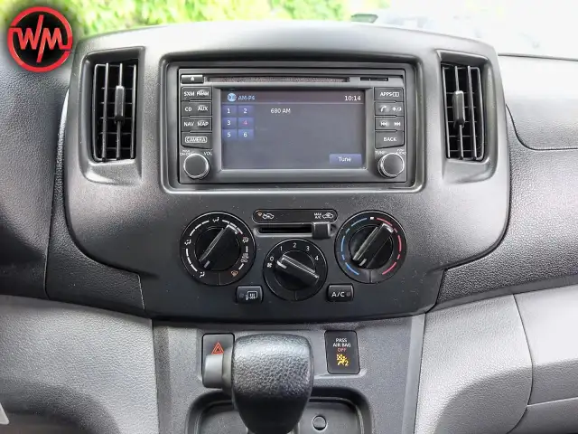 2017 Nissan NV200 SV*NAVIGATION*REVERSE CAMERA*SHELVING*POWER GR dans Autos et camions dans Ville de Toronto - Image 17