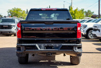 // ACCIDENT FREE!! // // SINGLE OWNER! // *GM CERTIFED* Experience rugged capability and modern desi... (image 3)